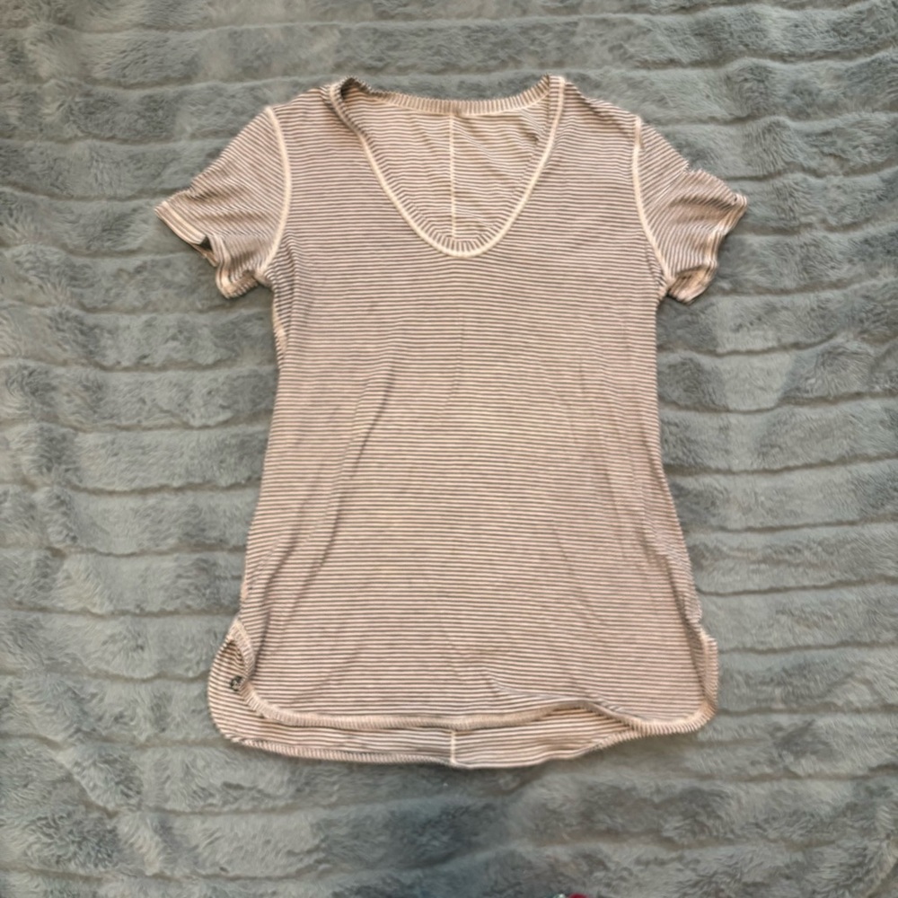 lululemon athletica Striped Short Sleeve V-Neck Top - Cream & Light Taupe